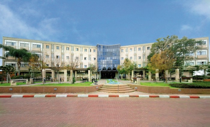 עמל בשרון - בית אבות ברעננה